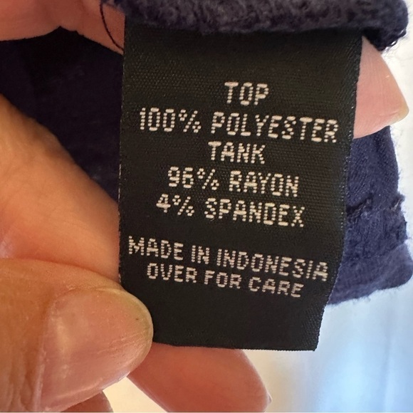 iZ Byer Blouse Tank Top Women’s Medium Floral Boho V-Neck Handkerchief Edge Blue - Picture 4 of 10